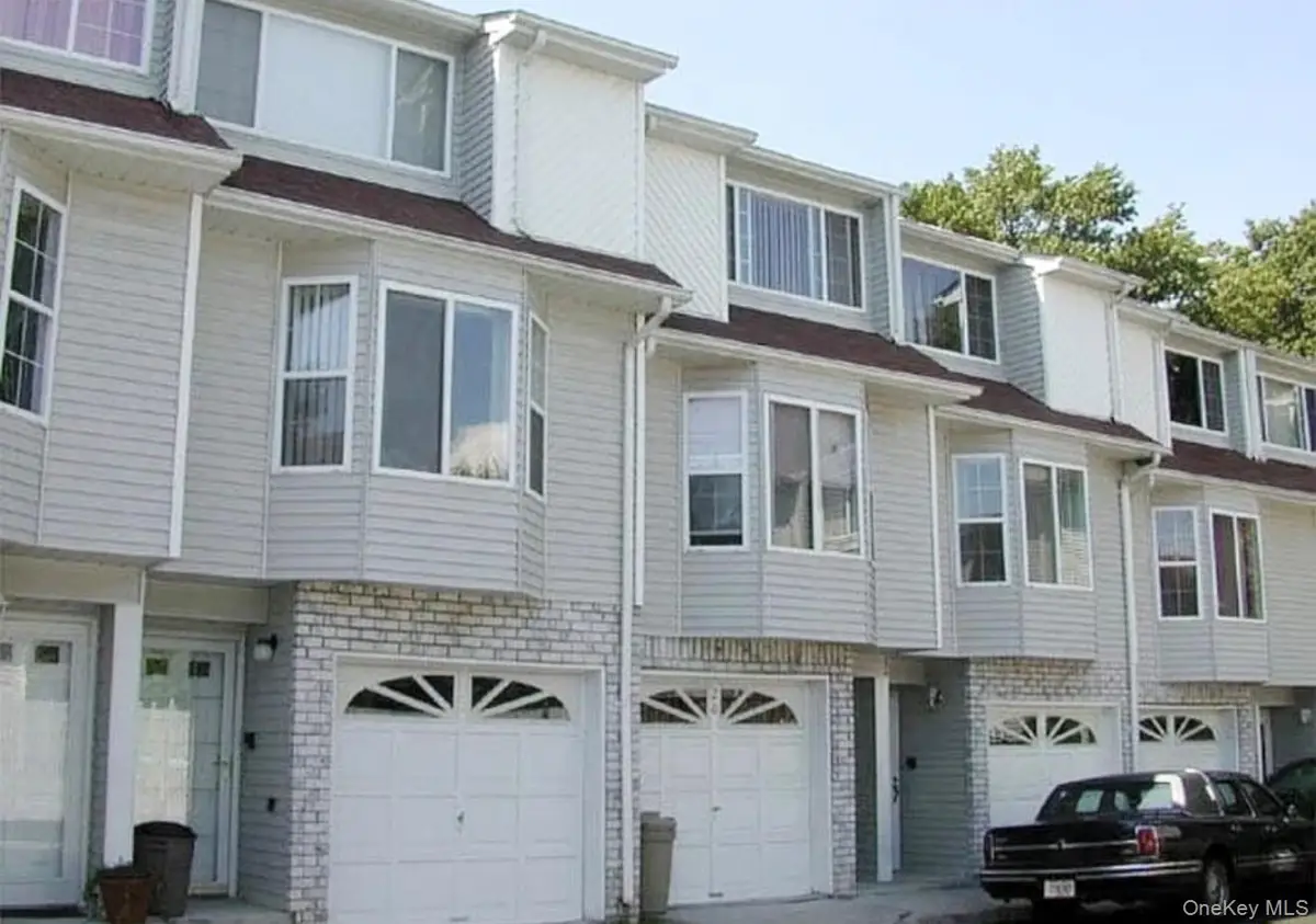 16 Linda Lane, Staten Island, NY 10312 - Image #1