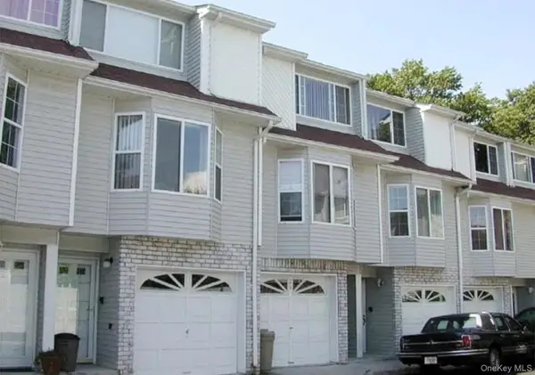 16 Linda Lane, Staten Island, NY 10312