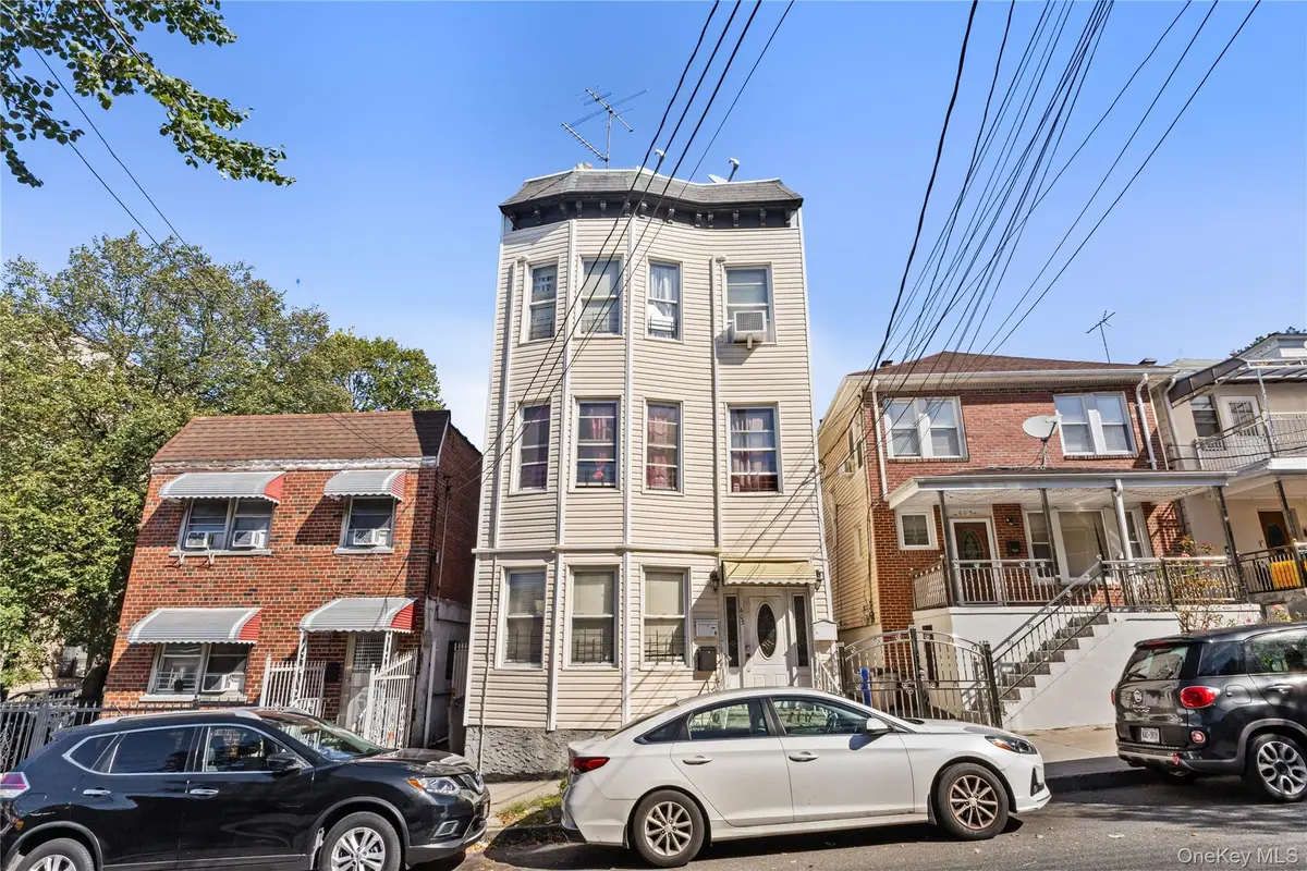 603 E 236th Street, Bronx, NY 10466 - Image #1