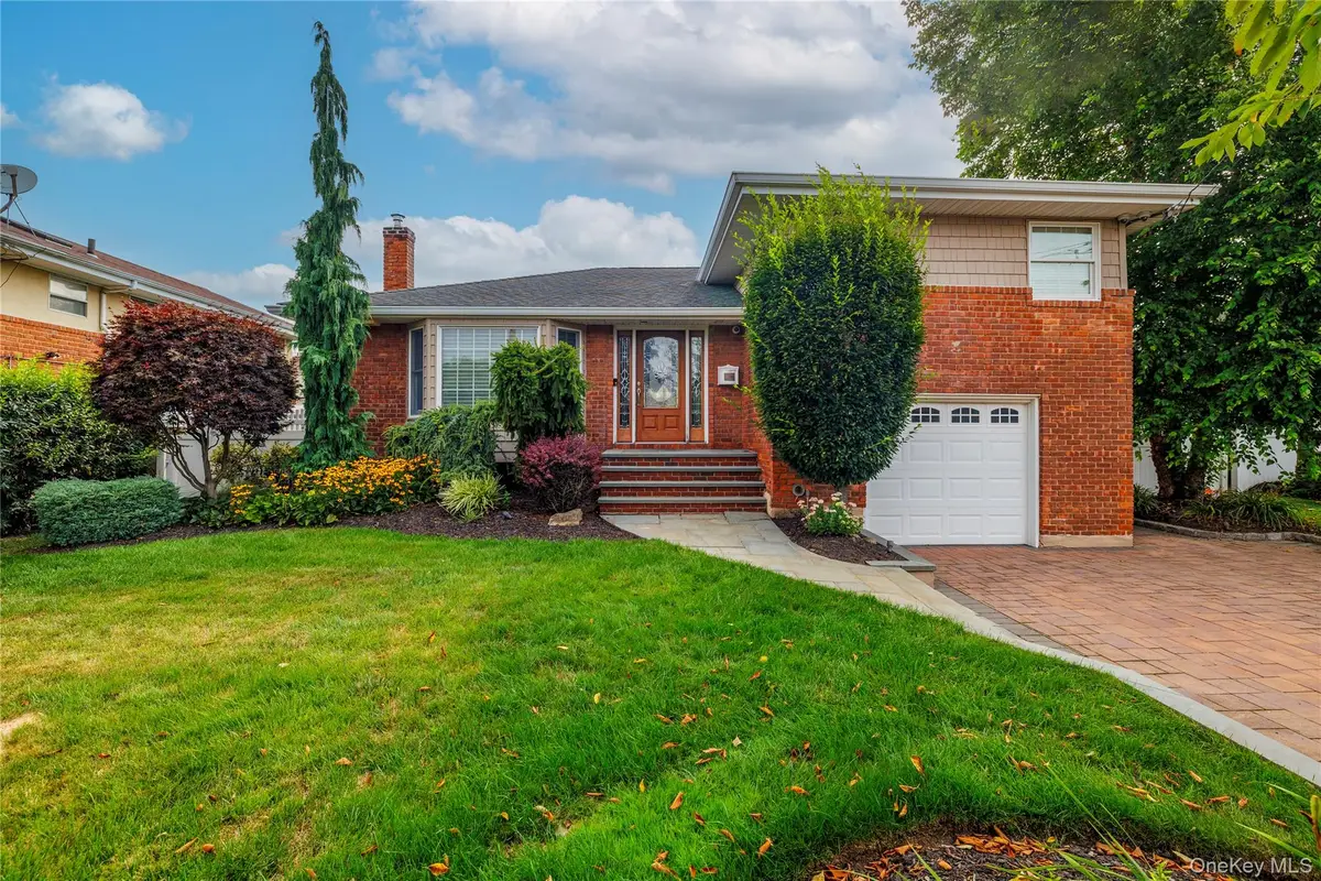 2863 Harbor Road, Merrick, NY 11566 - #1