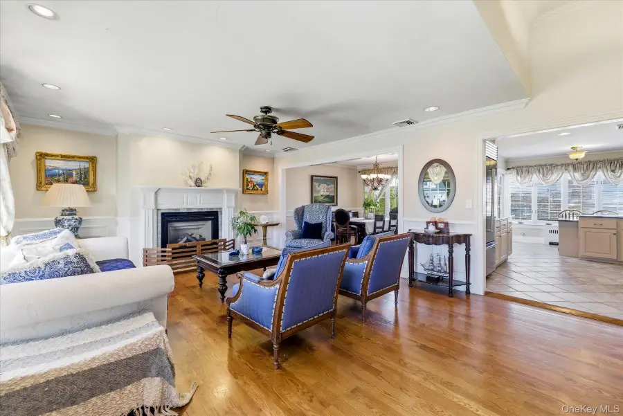 2863 Harbor Road, Merrick, NY 11566 - #3