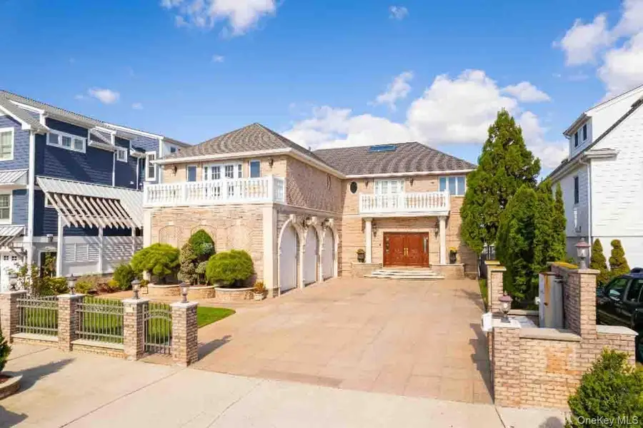 51 Bay Street, East Atlantic Beach, NY 11561 - Image #2