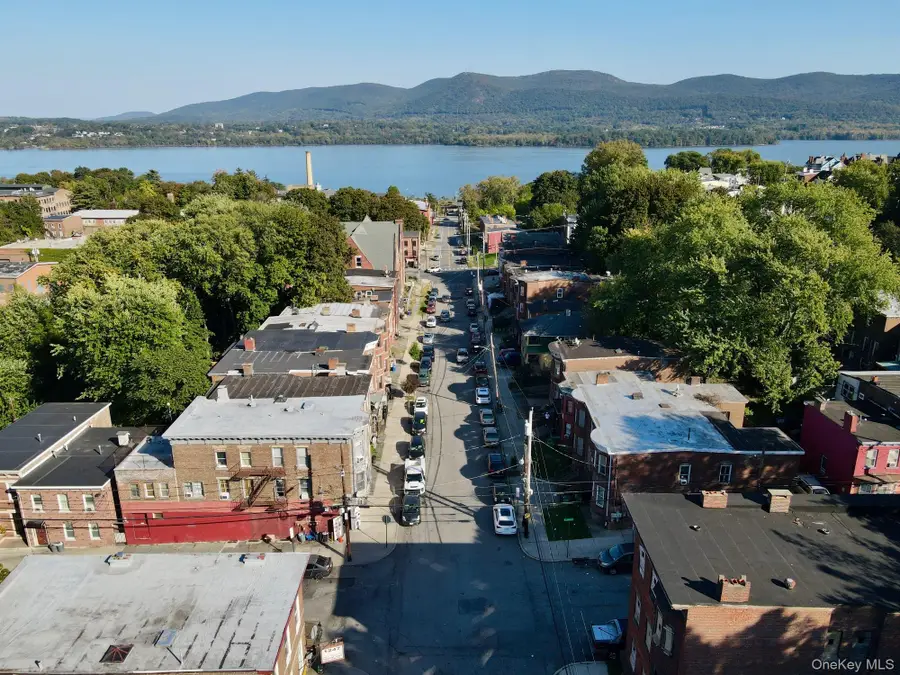 117 Renwick Street, Newburgh, NY 12550 - Image #2