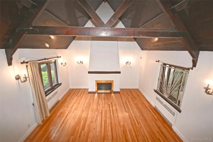 112-13 178th Street, Addisleigh Park, NY 11433 - Image #3