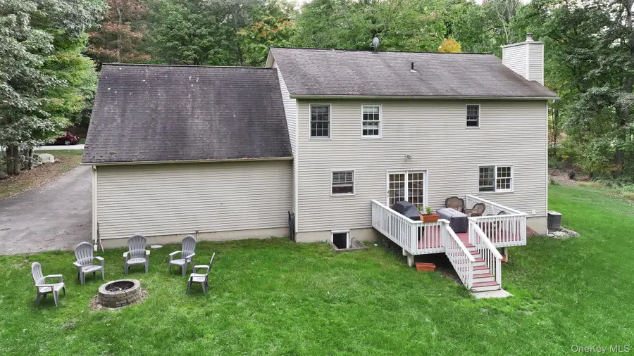 26 Hollyberry Drive, Hopewell Junction, NY 12533 - Image #2