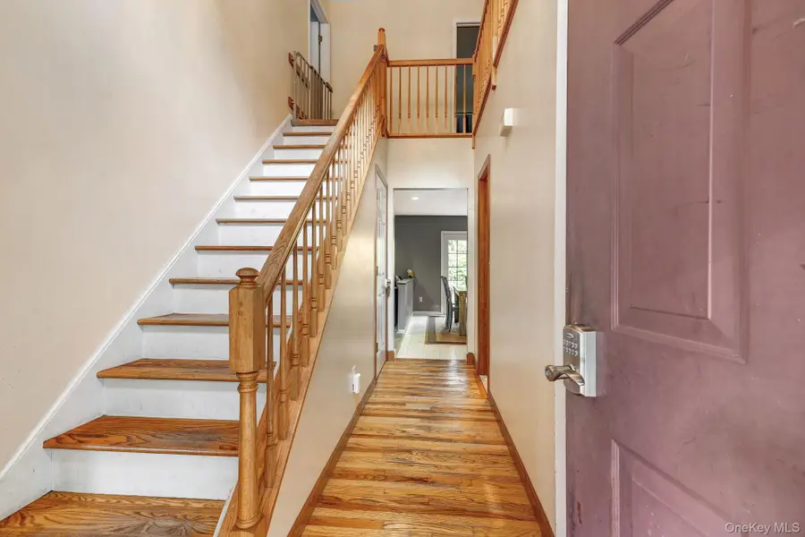 26 Hollyberry Drive, Hopewell Junction, NY 12533 - Image #3