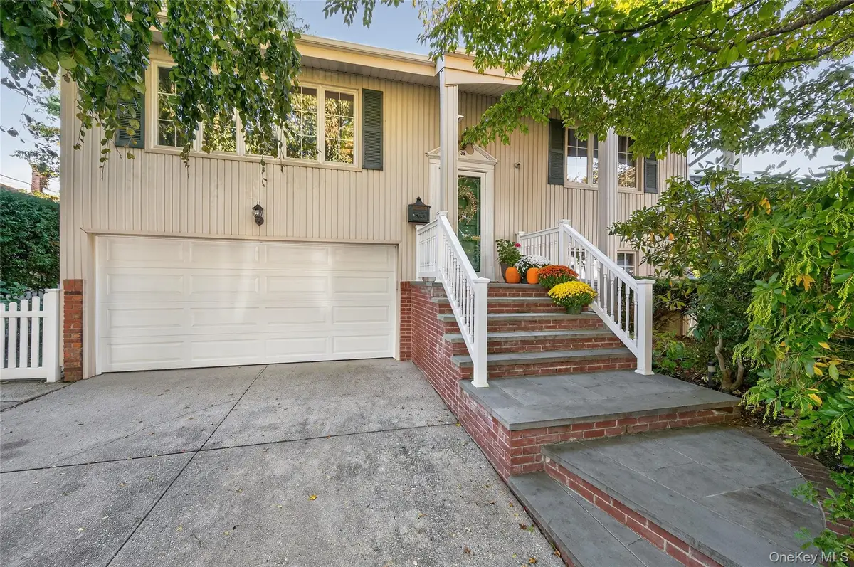 36 Fishermans Drive, Port Washington, NY 11050 - Image #1