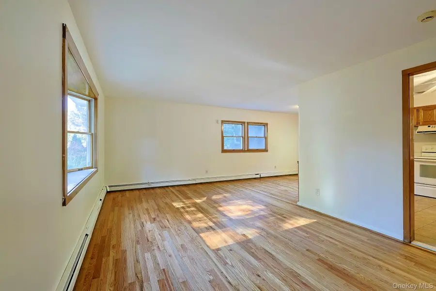 25 Mac Farlane Road, Wappingers Falls, NY 12590 - Image #2