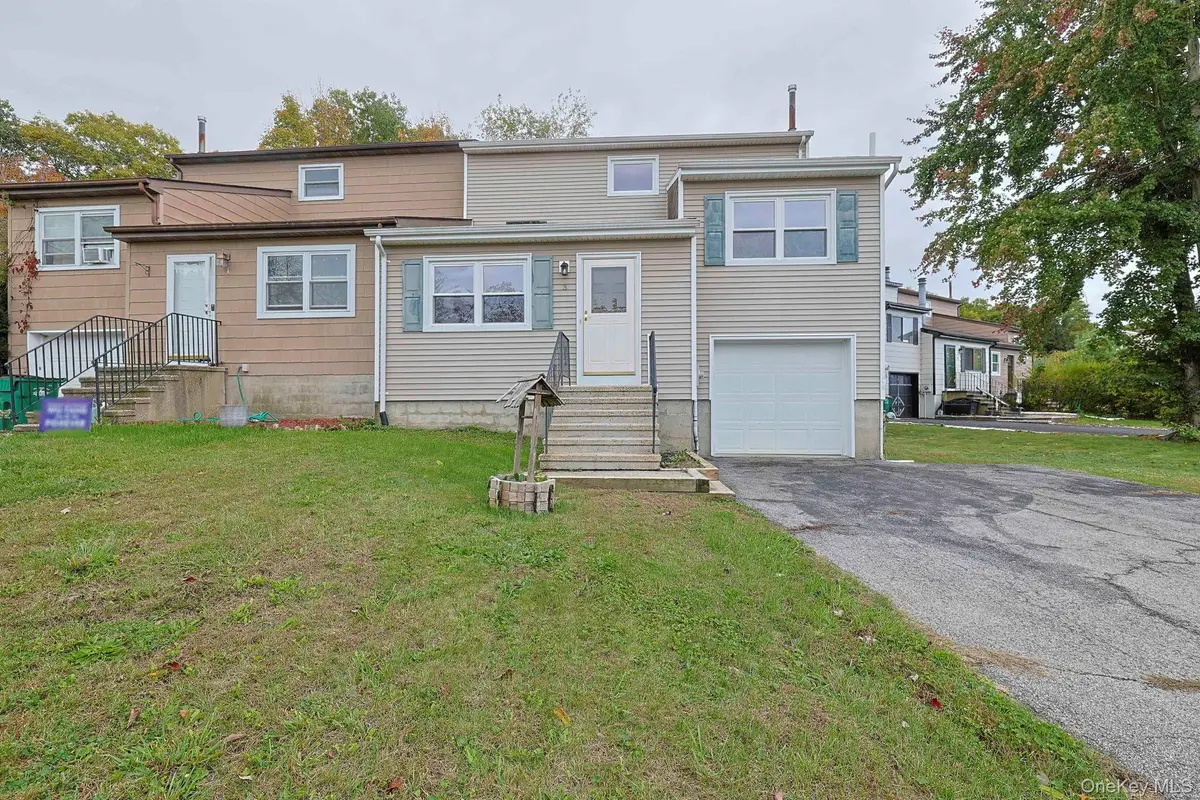 3 Hamlet Court, Wappingers Falls, NY 12590 - Image #1