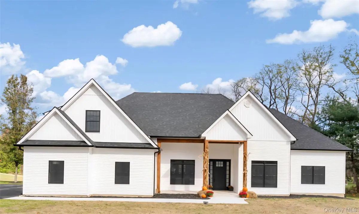 200 Hill Avenue, Montgomery, NY 12549 - Image #1