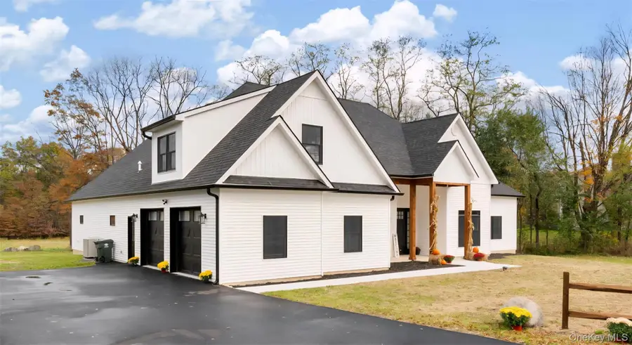 200 Hill Avenue, Montgomery, NY 12549 - Image #2