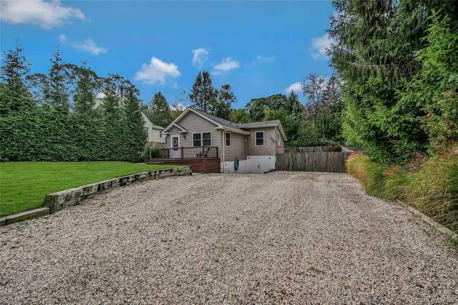 112 Magnolia Drive, Rocky Point, NY 11778 - Image #3