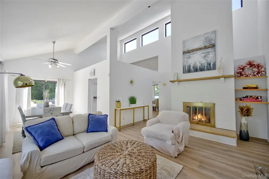 8 School Street, Hampton Bays, NY 11946 - Image #3