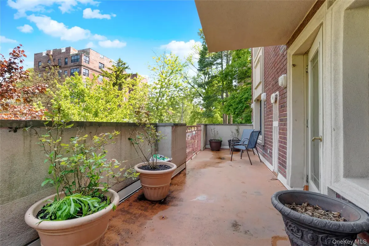 17012 Highland Ave #203, Jamaica, NY 11432 - Image #1