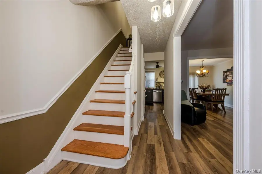 2976 Waterbury Avenue, Bronx, NY 10461 - Image #3