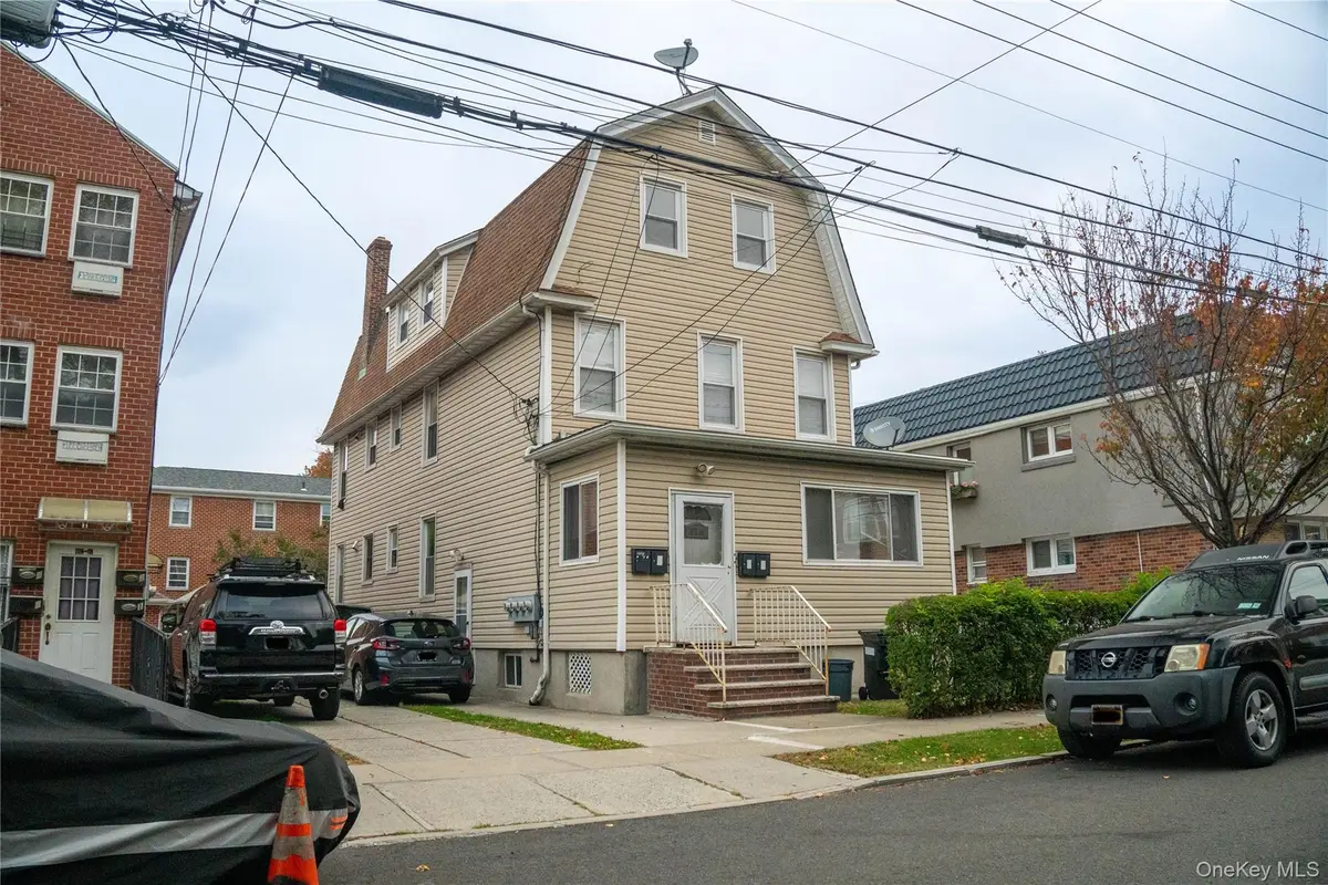 162-19 Laburnum Avenue, Flushing, NY 11358 - Image #1