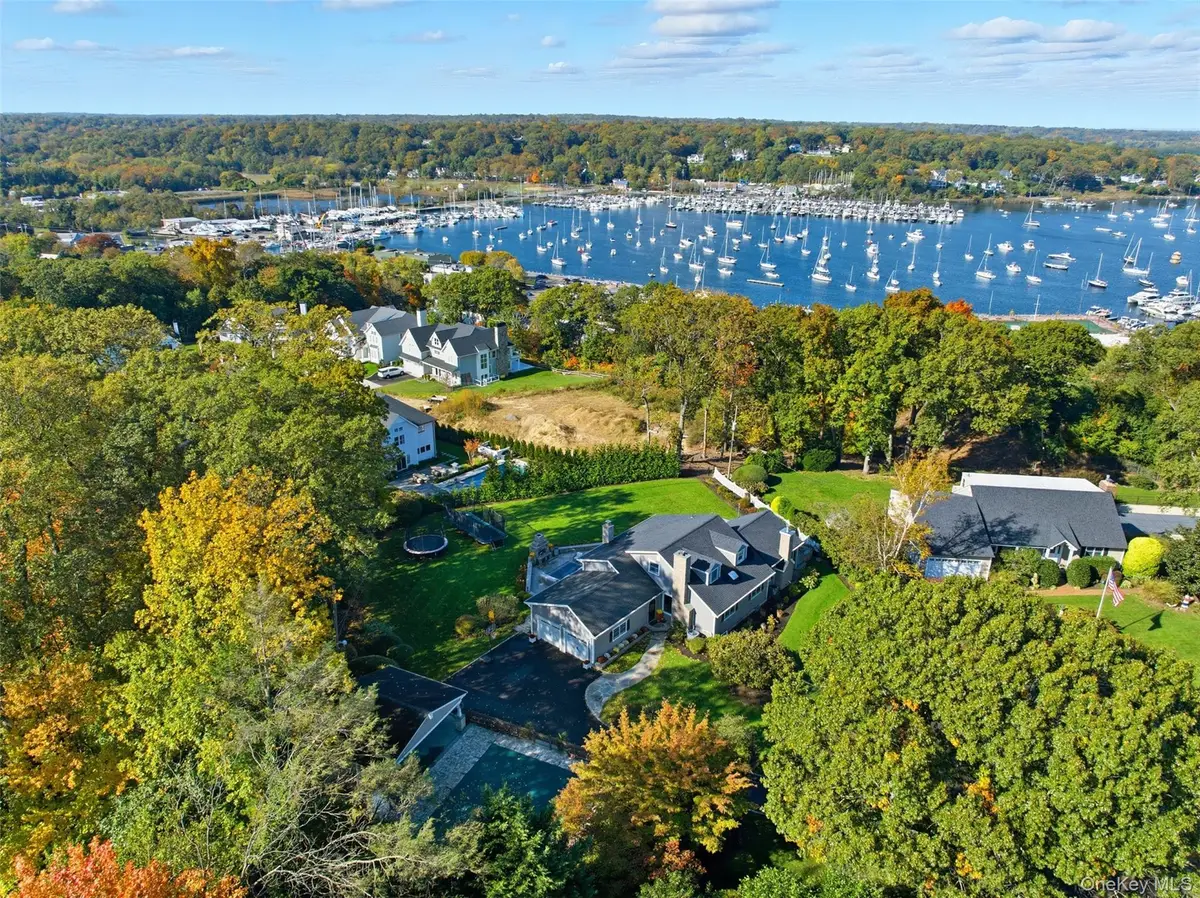 17 Winchester Lane, Huntington, NY 11743 - Image #1