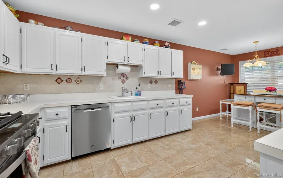 21 Indian Trace, Kings Park, NY 11754 - Image #3