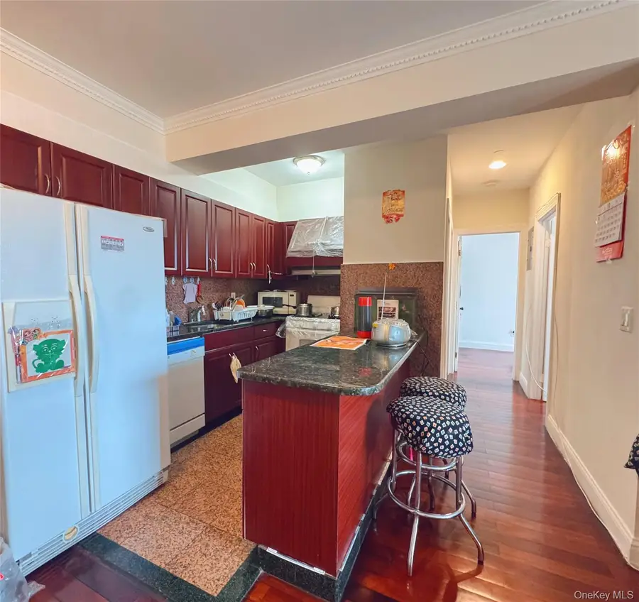 4105 College Point Boulevard #3, Flushing, NY 11355 - Image #3