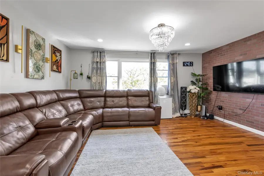 146-06 228th Street, Rosedale, NY 11413 - Image #2