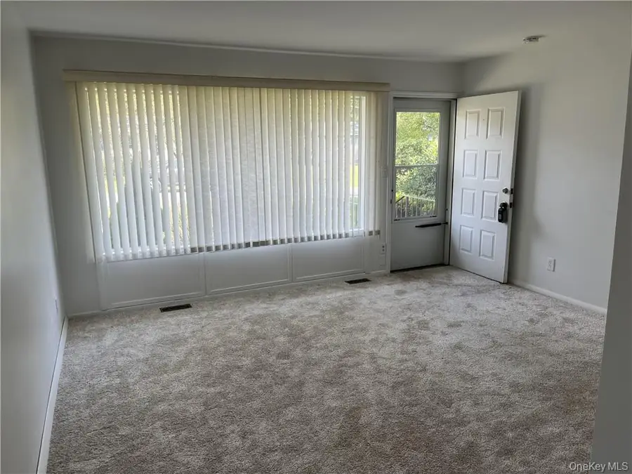 43 Wickham Drive, Warwick, NY 10990 - Image #2