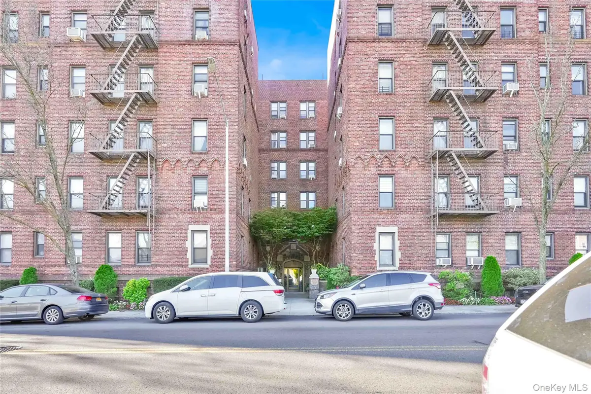 167-10 Crocheron Avenue #1F, Flushing, NY 11358 - Image #1