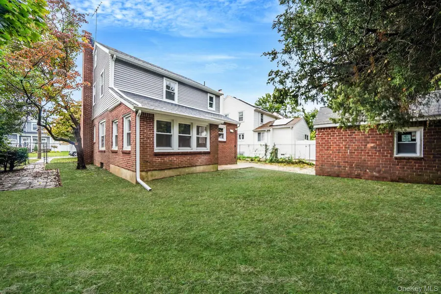 132 Duncan Road, Hempstead, NY 11550 - Image #3