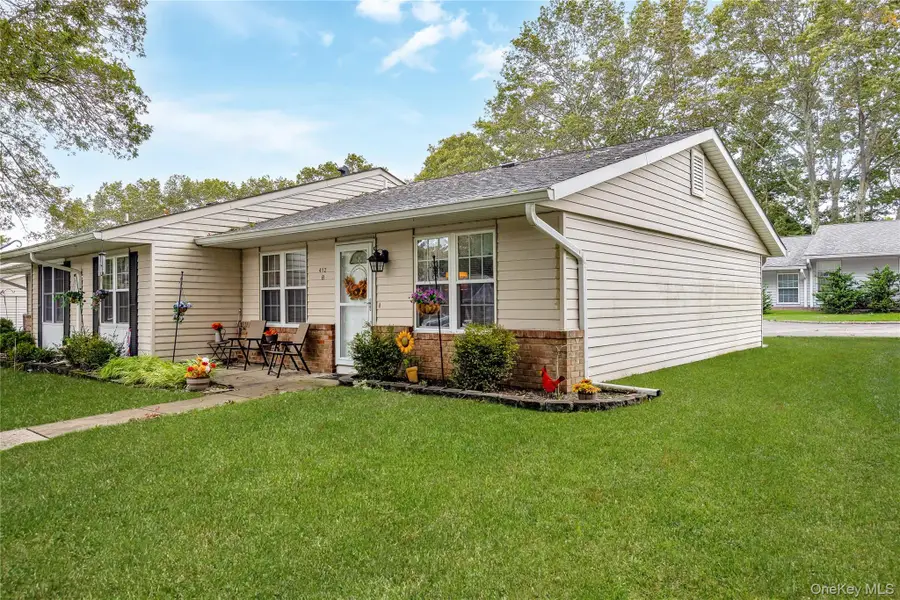 412B Weymouth Court, Ridge, NY 11961 - Image #3