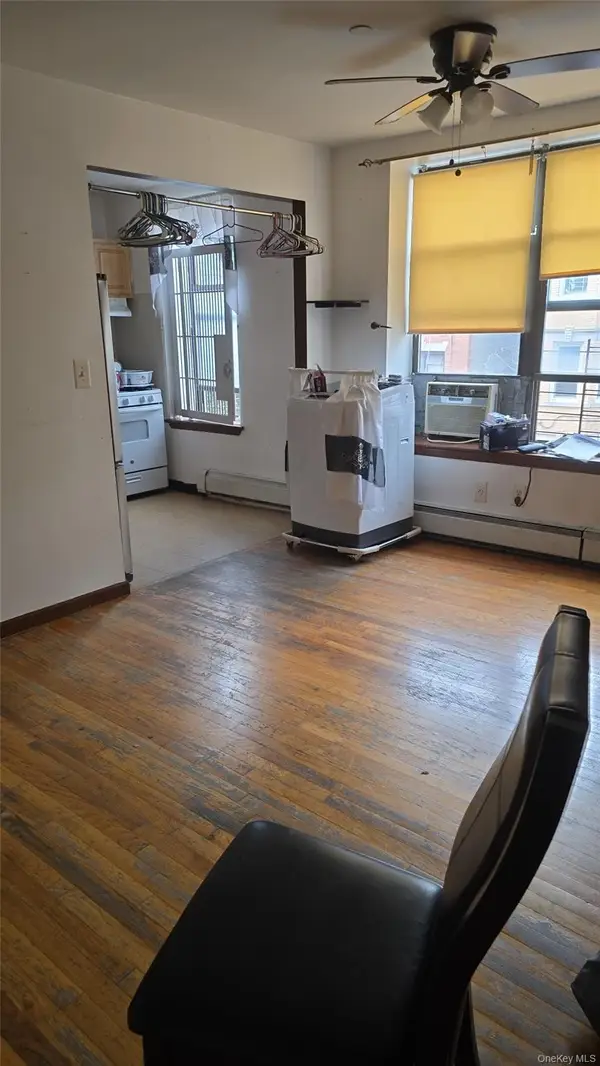 2024 Hughes Avenue #3D, Bronx, NY 10457