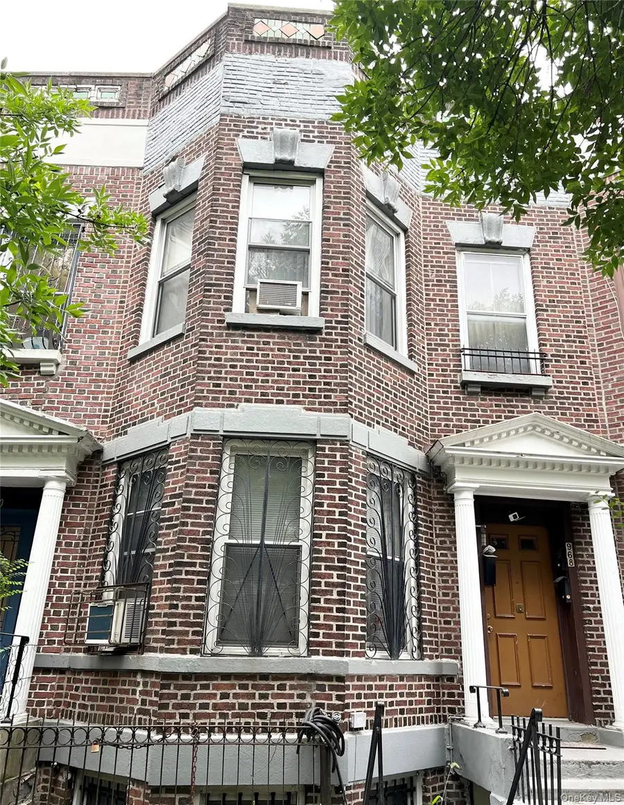 968 Saint Johns Place, Brooklyn, NY 11213 - Image #2