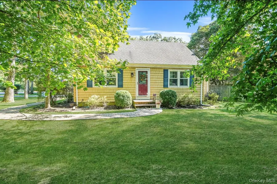 50 Head Of The Neck Road, Bellport, NY 11713 - Image #3