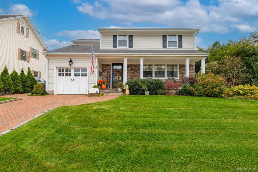 10 Princeton Street, Rockville Centre, NY 11570 - Image #3