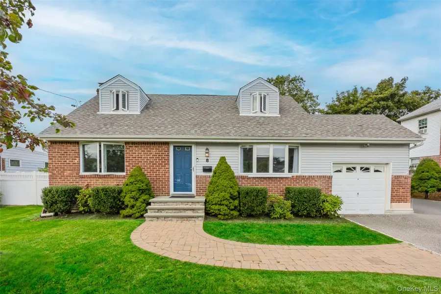 8 Ellsworth Place, East Northport, NY 11731 - Image #2