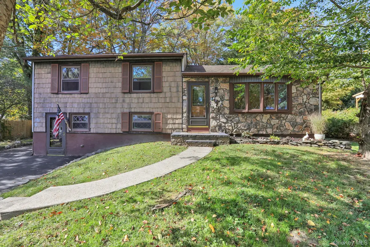 10 Benton Road, Poughkeepsie, NY 12603 - Image #1