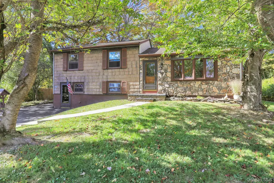 10 Benton Road, Poughkeepsie, NY 12603 - Image #2