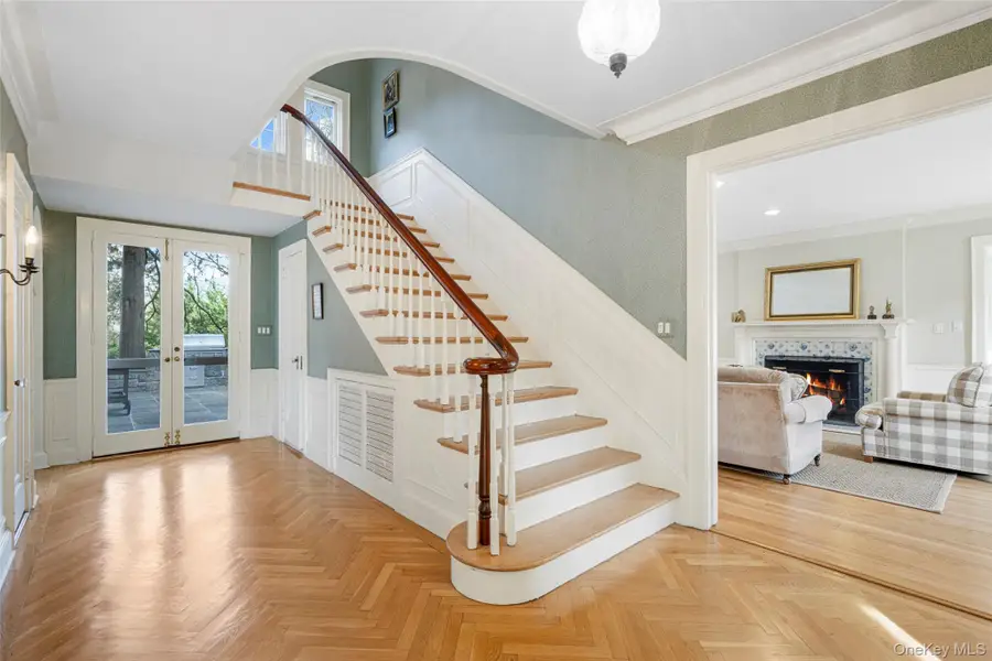 290 Overlook Road, New Rochelle, NY 10804 - Image #3