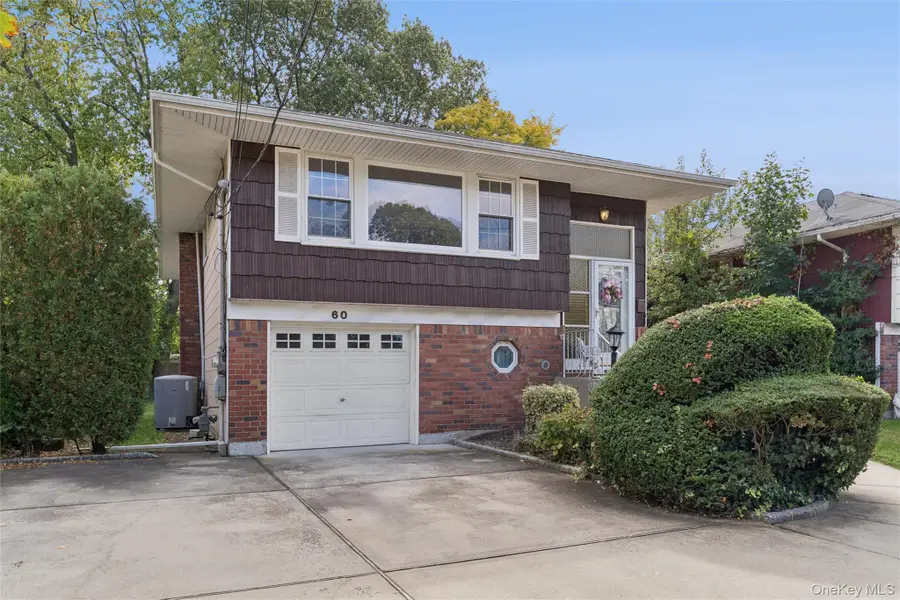 60 Catherine Street, Valley Stream, NY 11581 - Image #2