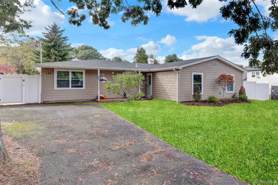 128 S Bicycle Path, Selden, NY 11784 - Image #2