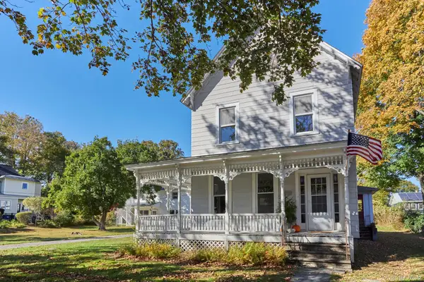 107 E Market Street, Rhinebeck, NY 12572