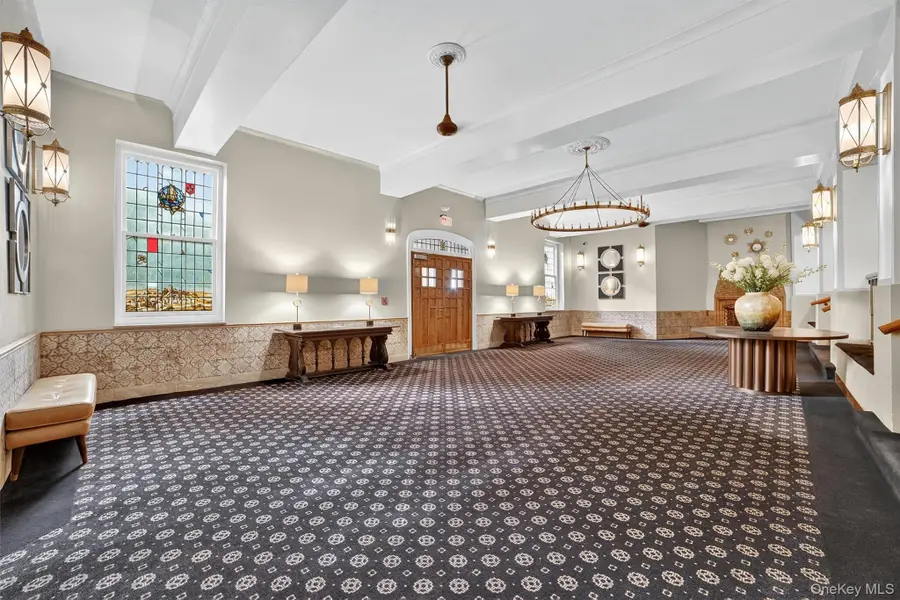 219 Bronx River Road #2L, Yonkers, NY 10704 - Image #2