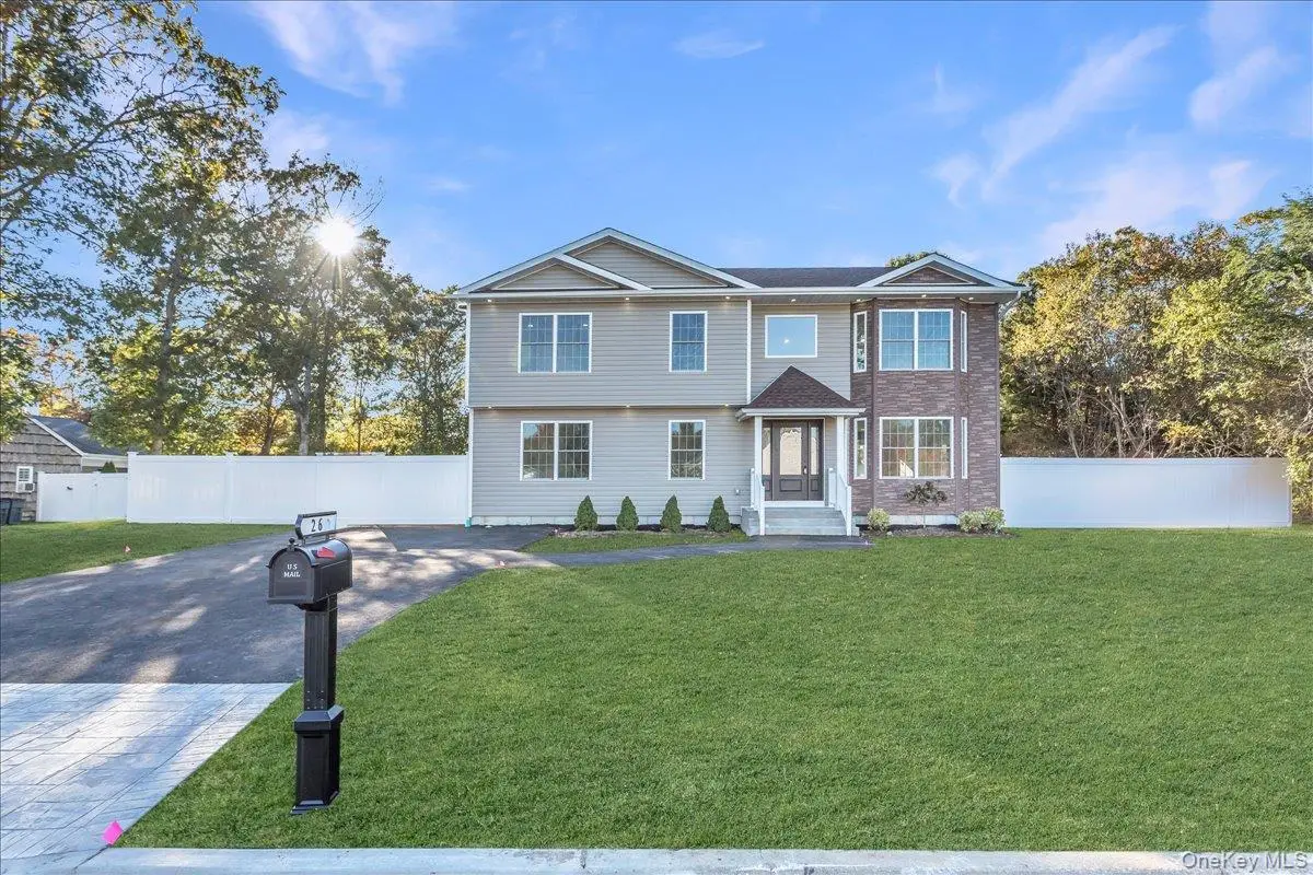 26 Gabon Lane, Coram, NY 11727 - Image #1