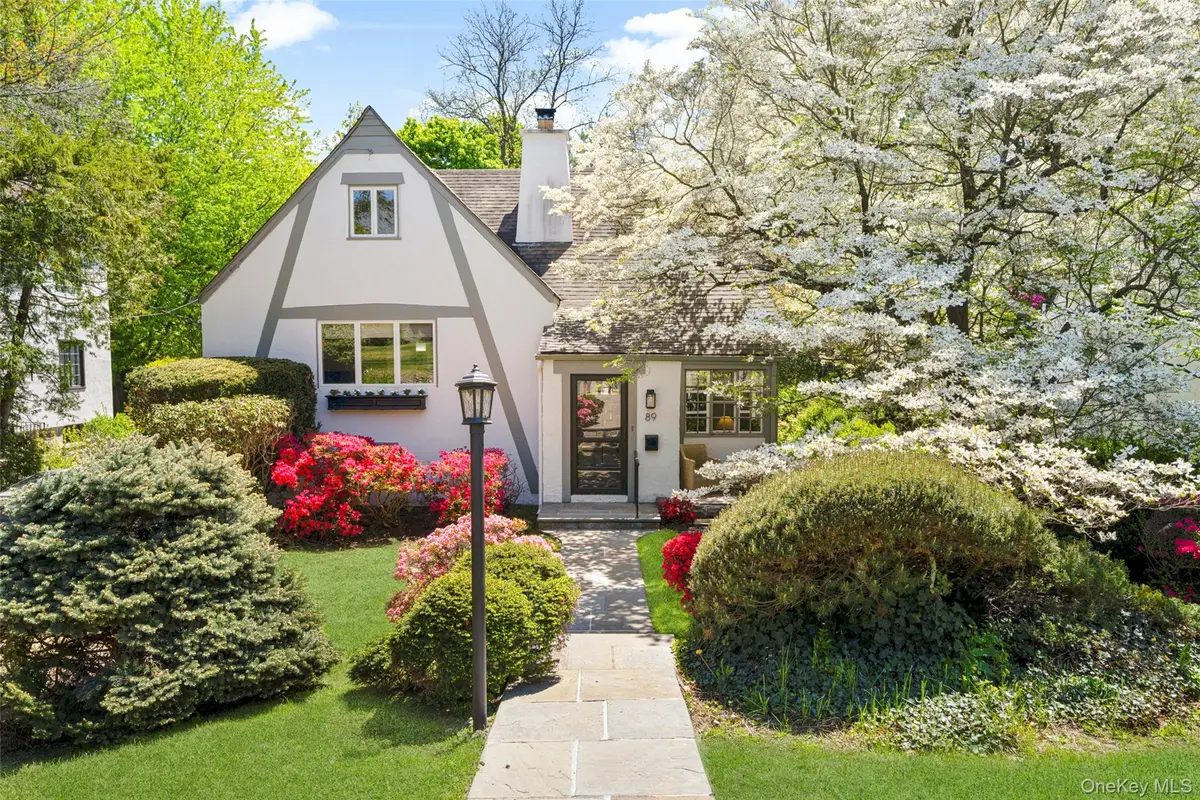89 Edgewood Avenue, Larchmont, NY 10538 - #1