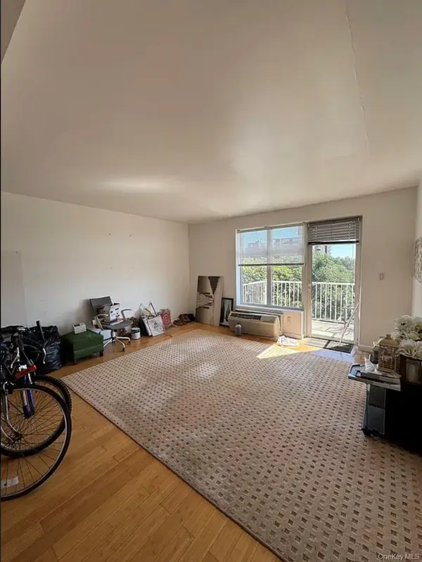 11202 Northern Boulevard #6C, Corona, NY 11368