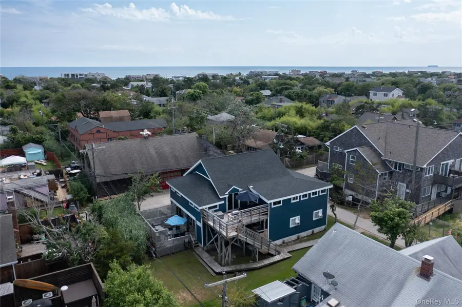 597 Bayberry Walk, Ocean Beach, NY 11770 - Image #3