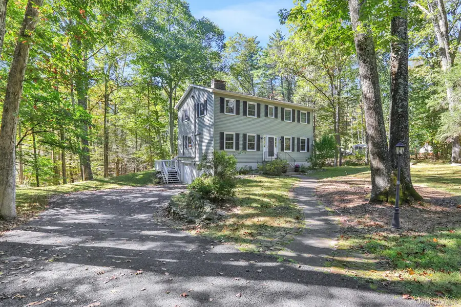 1033 Old Post Road, New Paltz, NY 12561 - Image #2