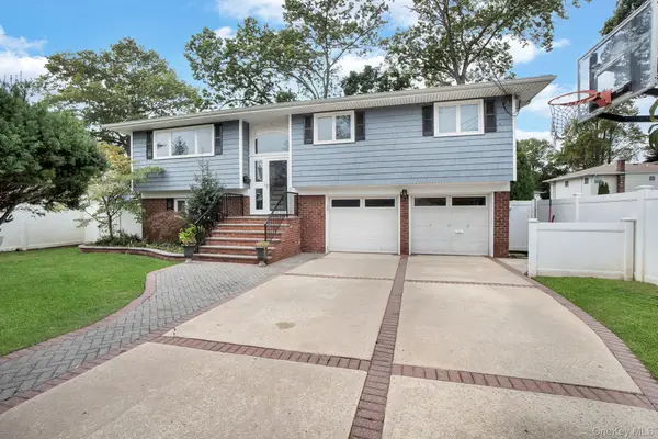 978 Little Whaleneck Road, North Merrick, NY 11566