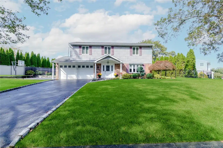 32 Dover Hill Drive, Nesconset, NY 11767 - Image #2