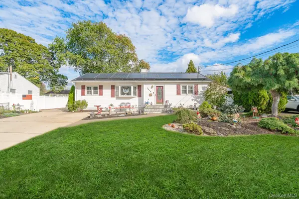 1019 Carll Drive, Bay Shore, NY 11706