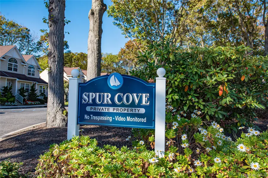 14 Heckscher Spur Drive, East Islip, NY 11730 - Image #3