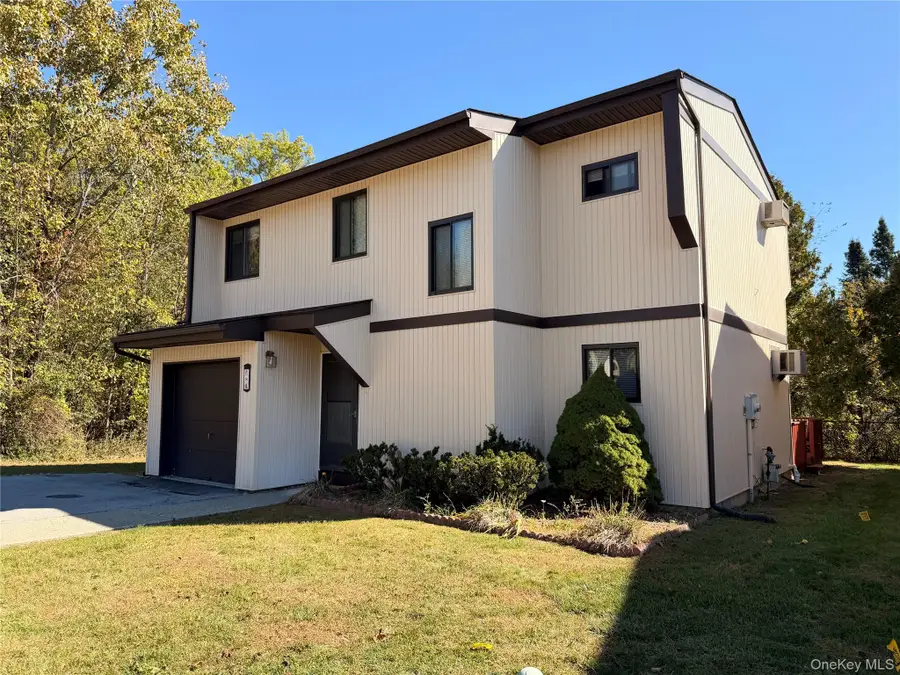 8 Ebury, Middletown, NY 10940 - Image #2